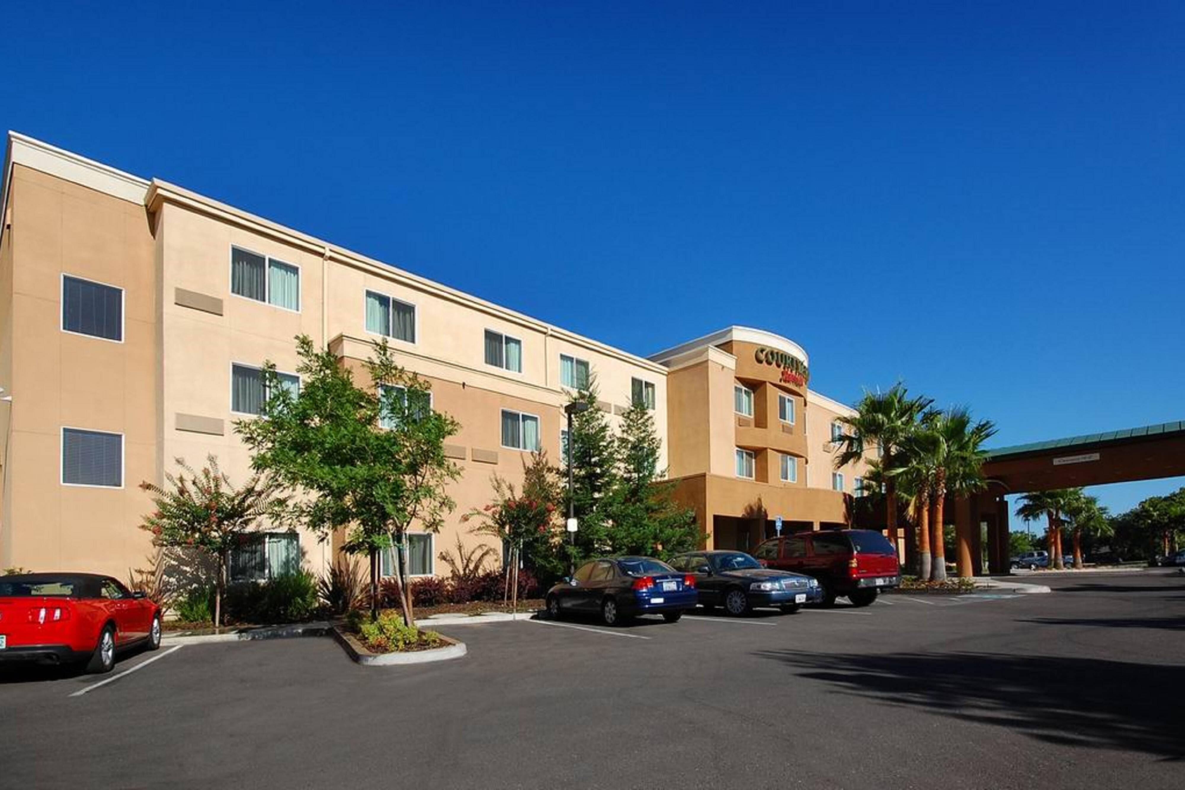 Courtyard Merced