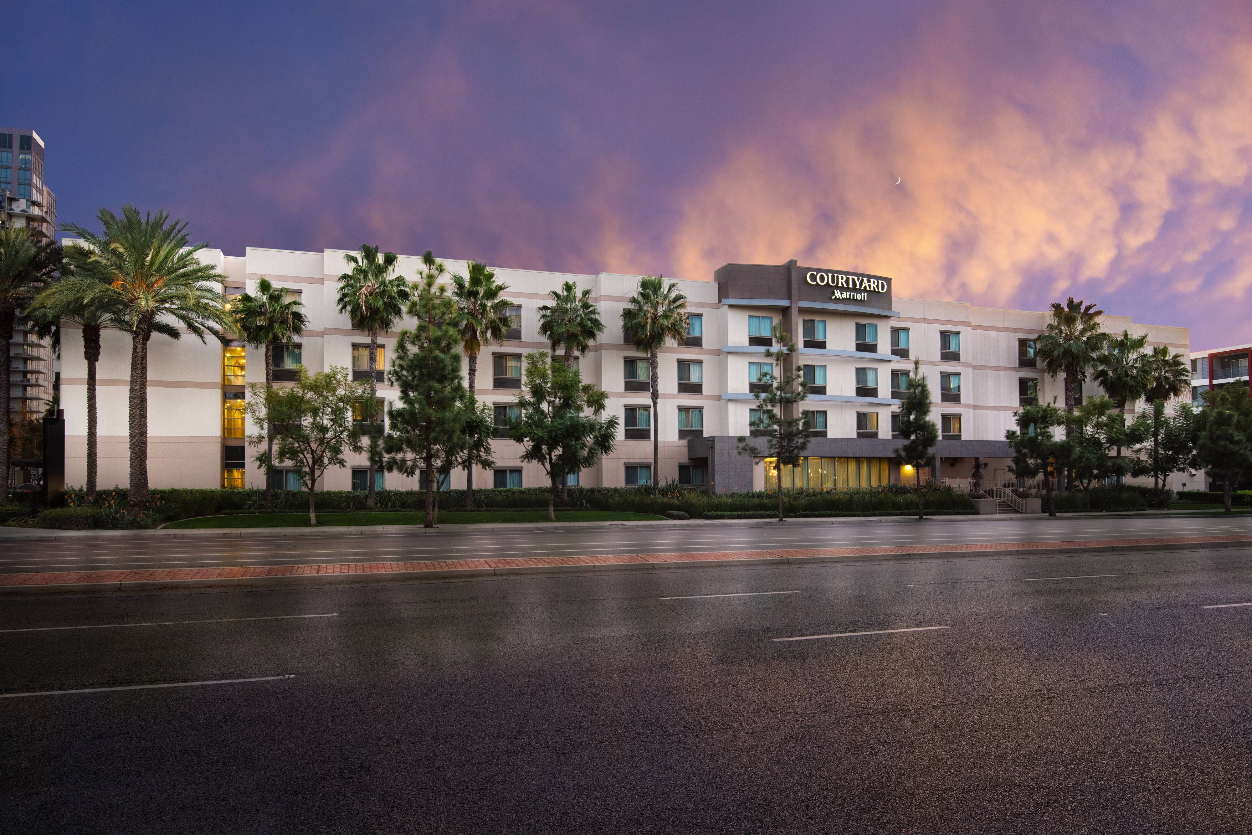 Courtyard Santa Ana Orange County
