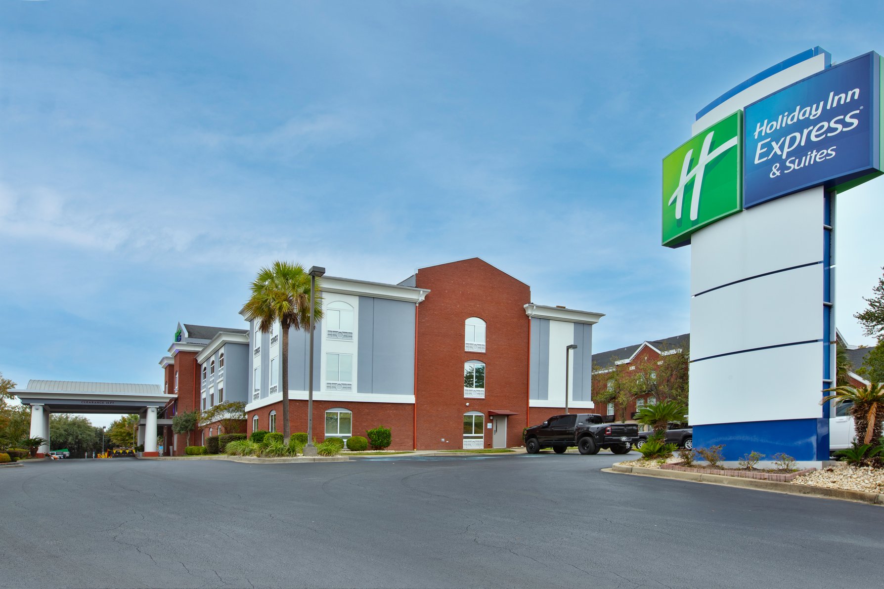 Holiday Inn Express Sumter Exterior