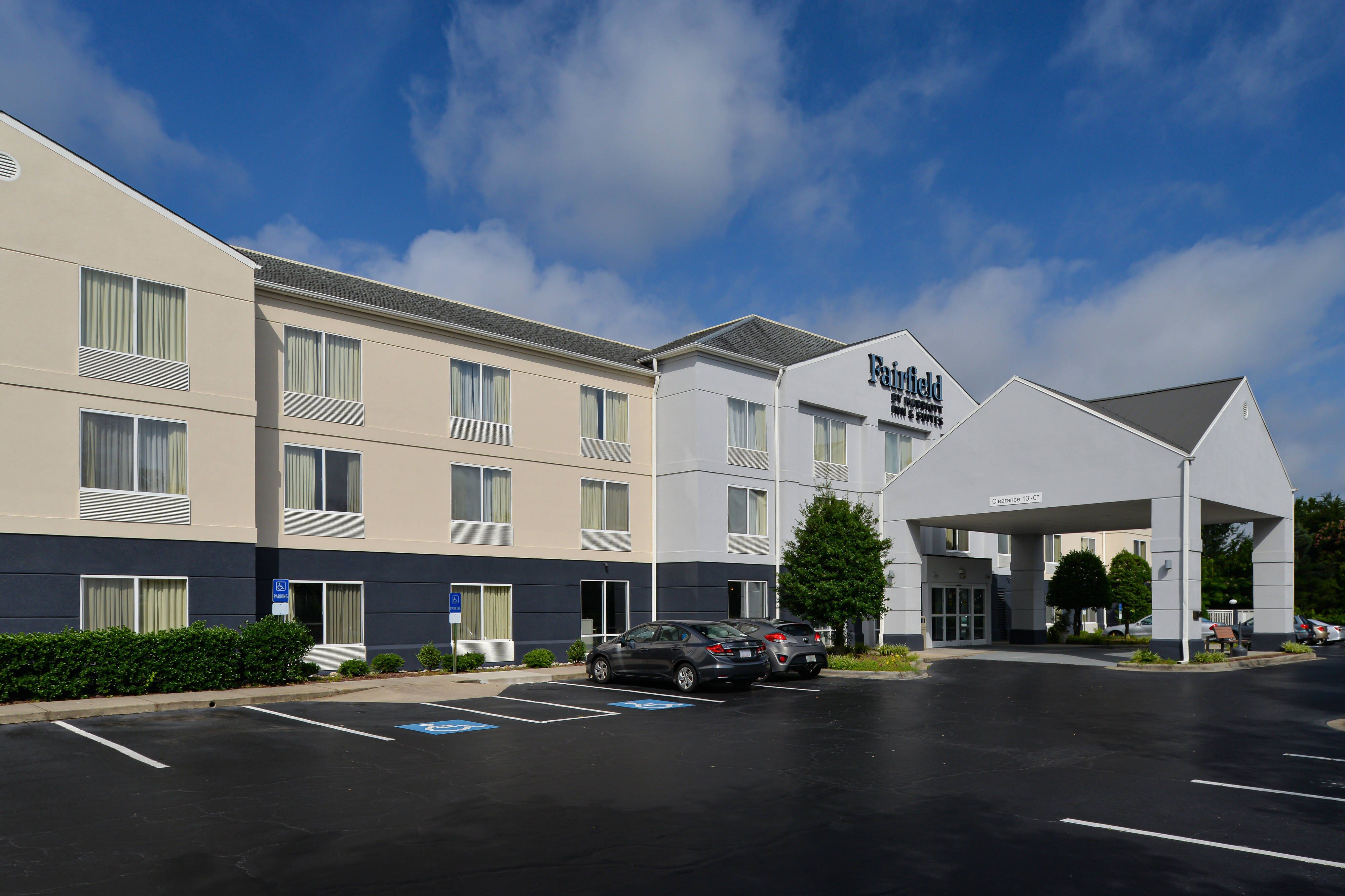 Fairfield Inn/Suites Charlotte Arrowood