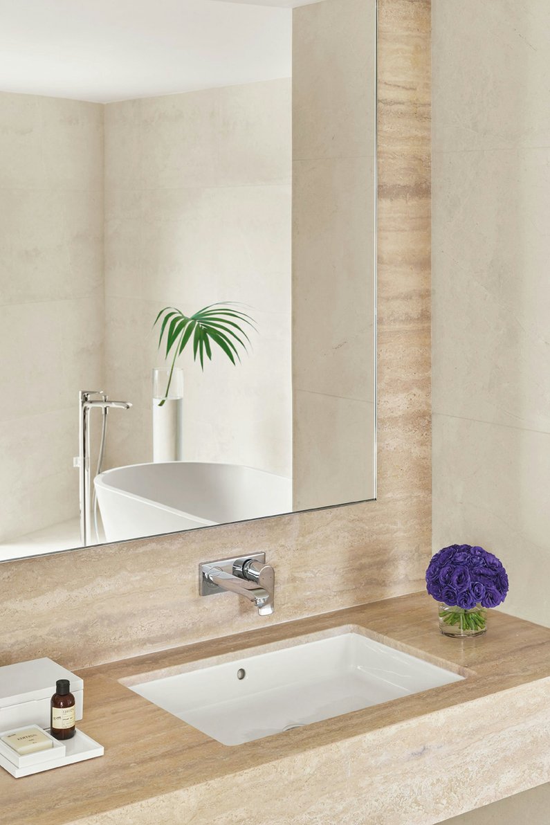 The Abu Dhabi Edition Room Type - 2 Bedroom Apartment, Bedroom 1: 1 King, Bedroom 2: 2 Queen