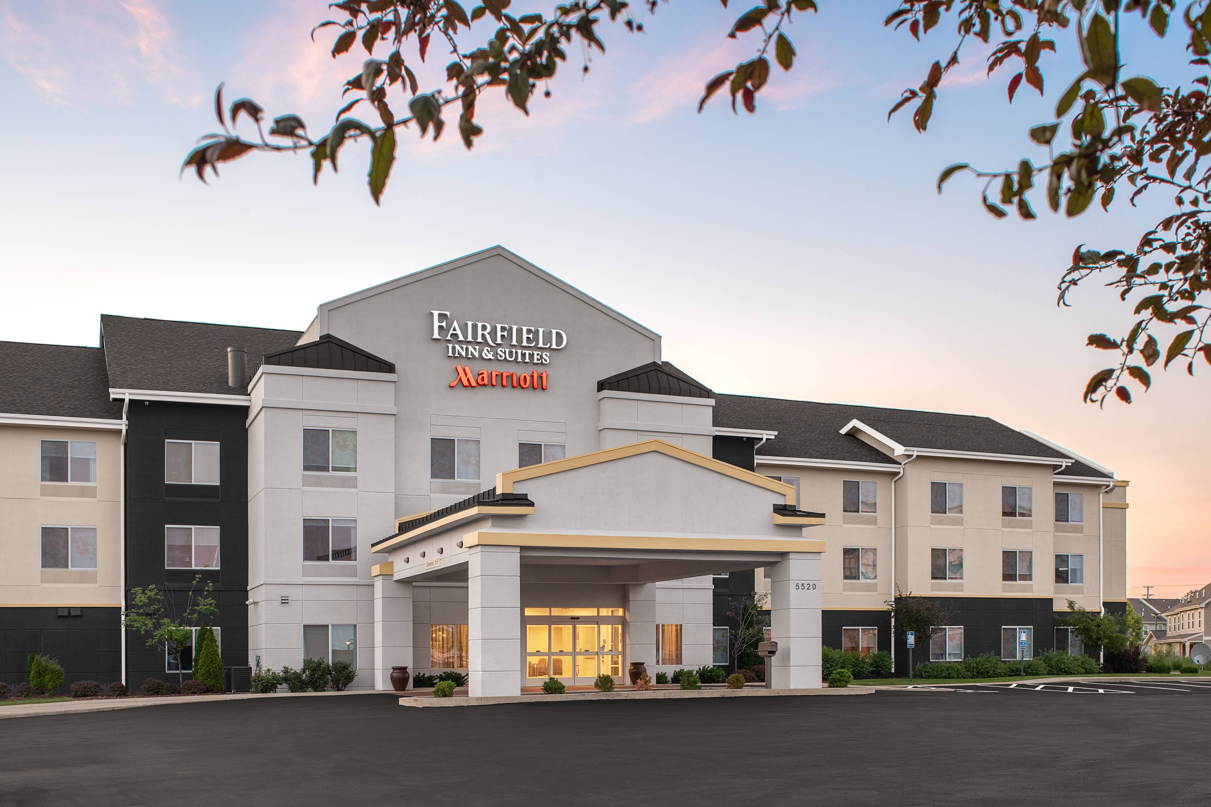 Fairfield Inn & Suites Columbus West