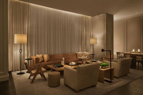 Lobby Bar