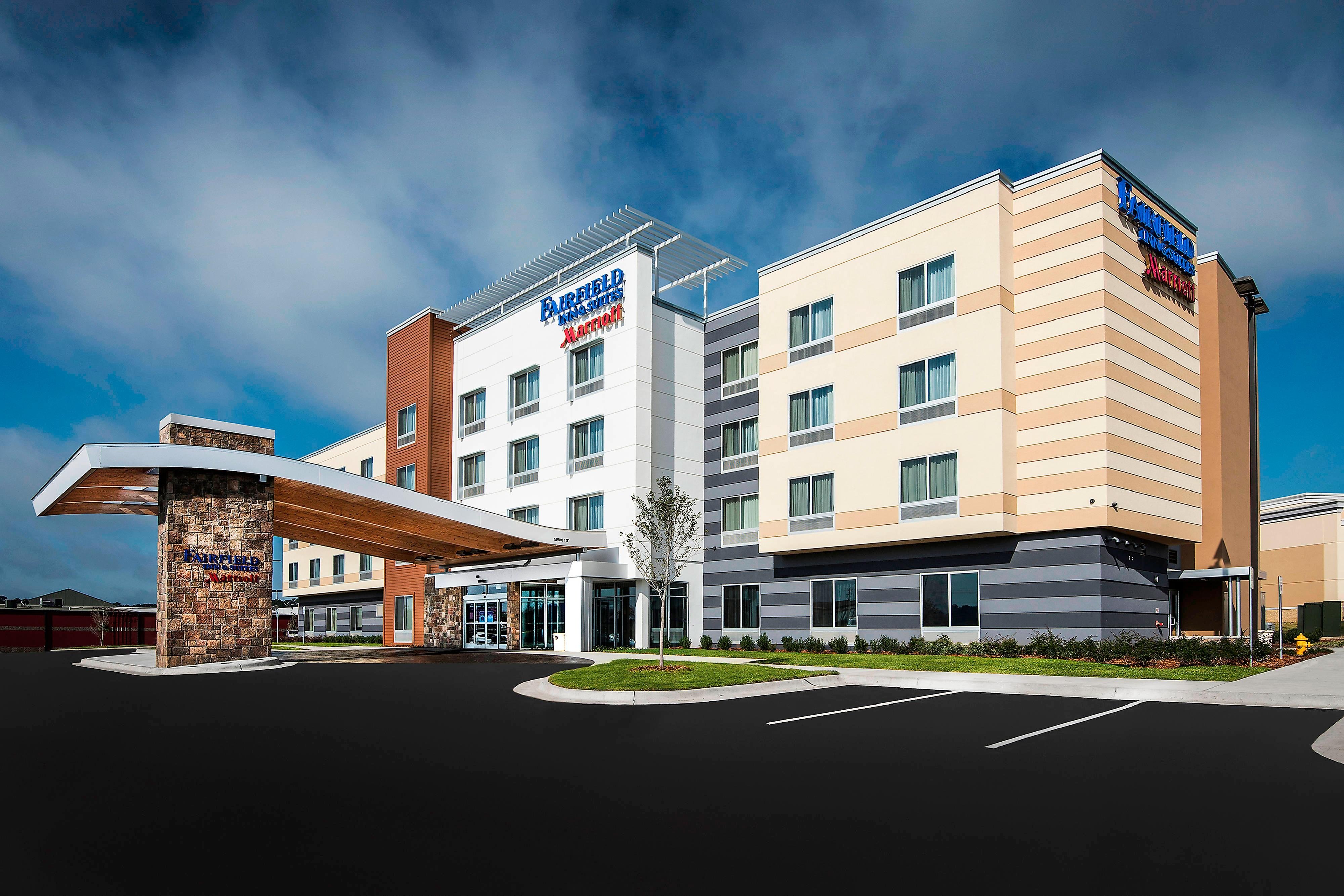 Fairfield Inn & Suites Little Rock