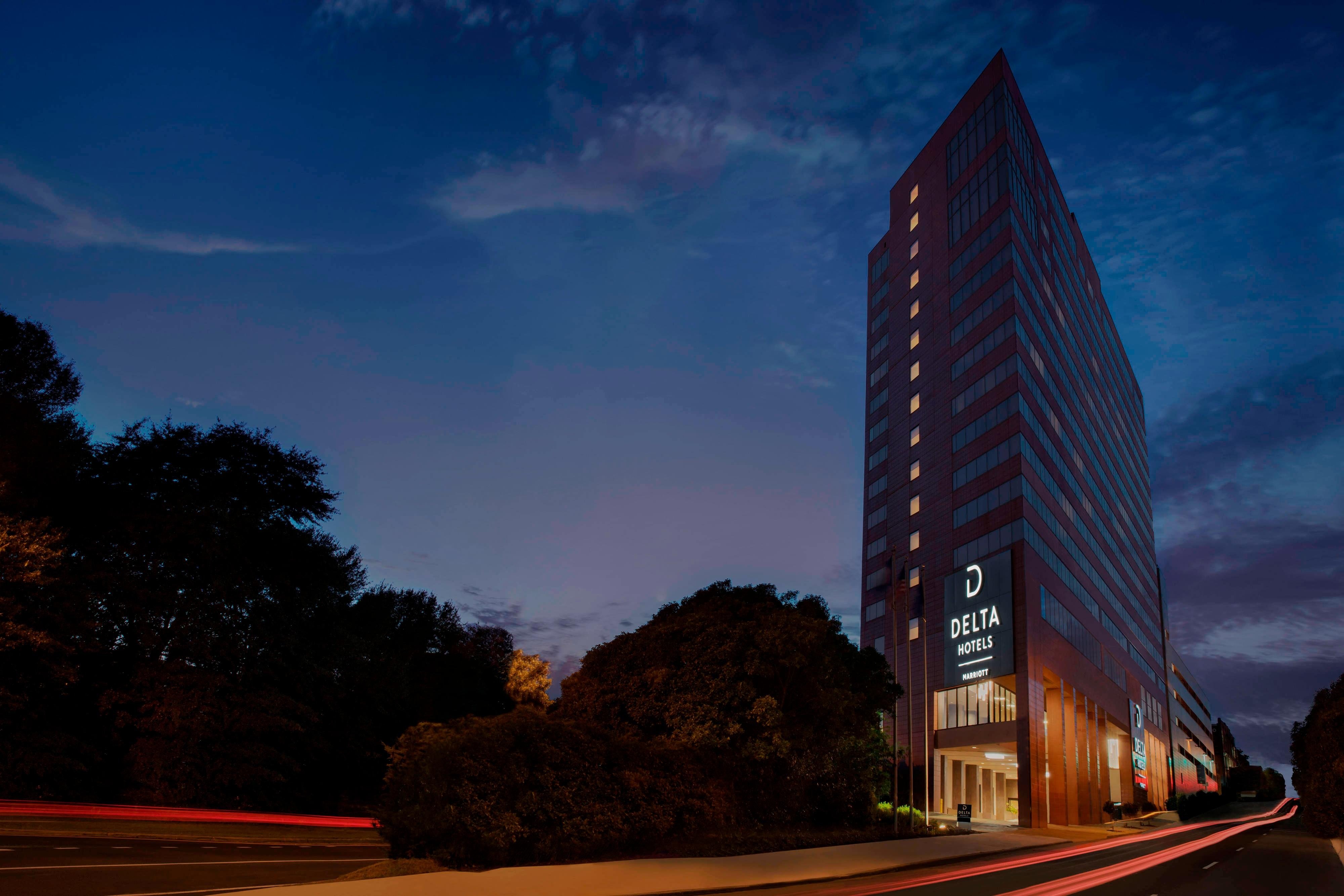 Delta Hotels Richmond Downtown