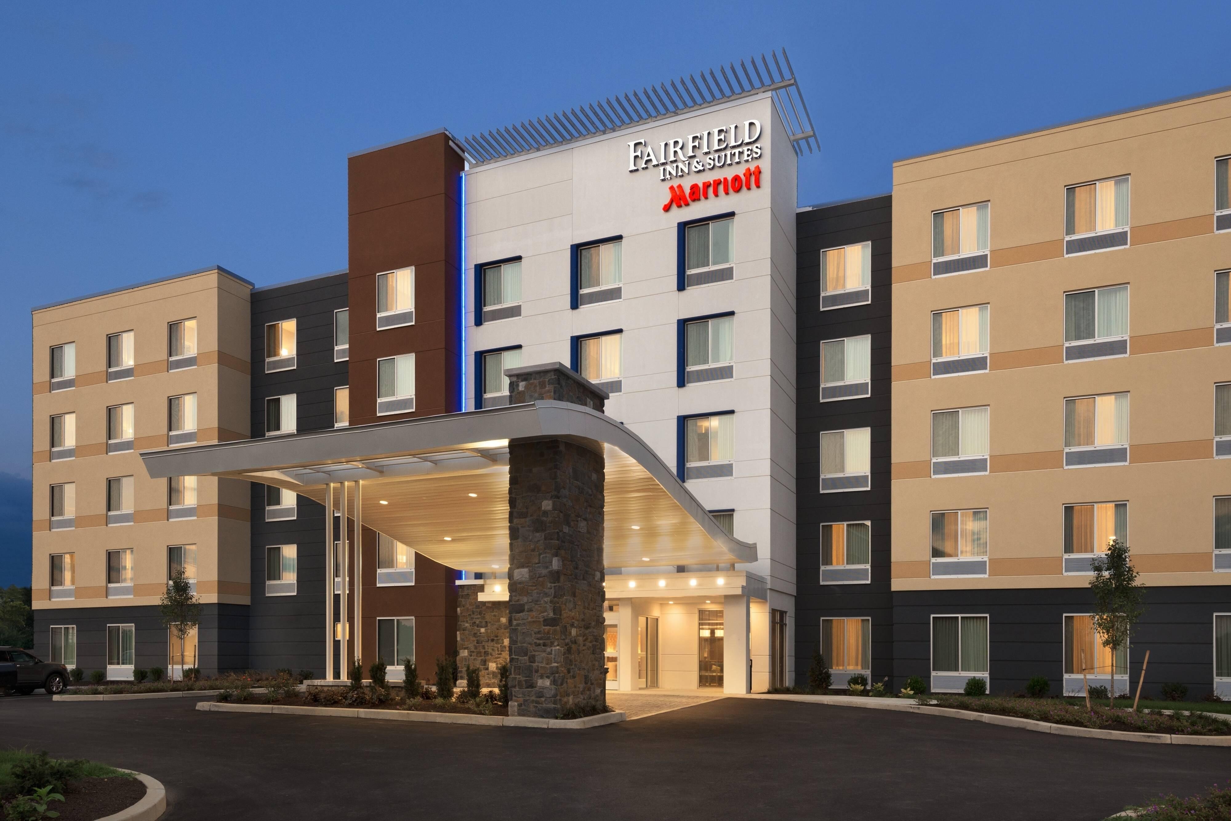 Fairfield Inn & Suites Lancaster East