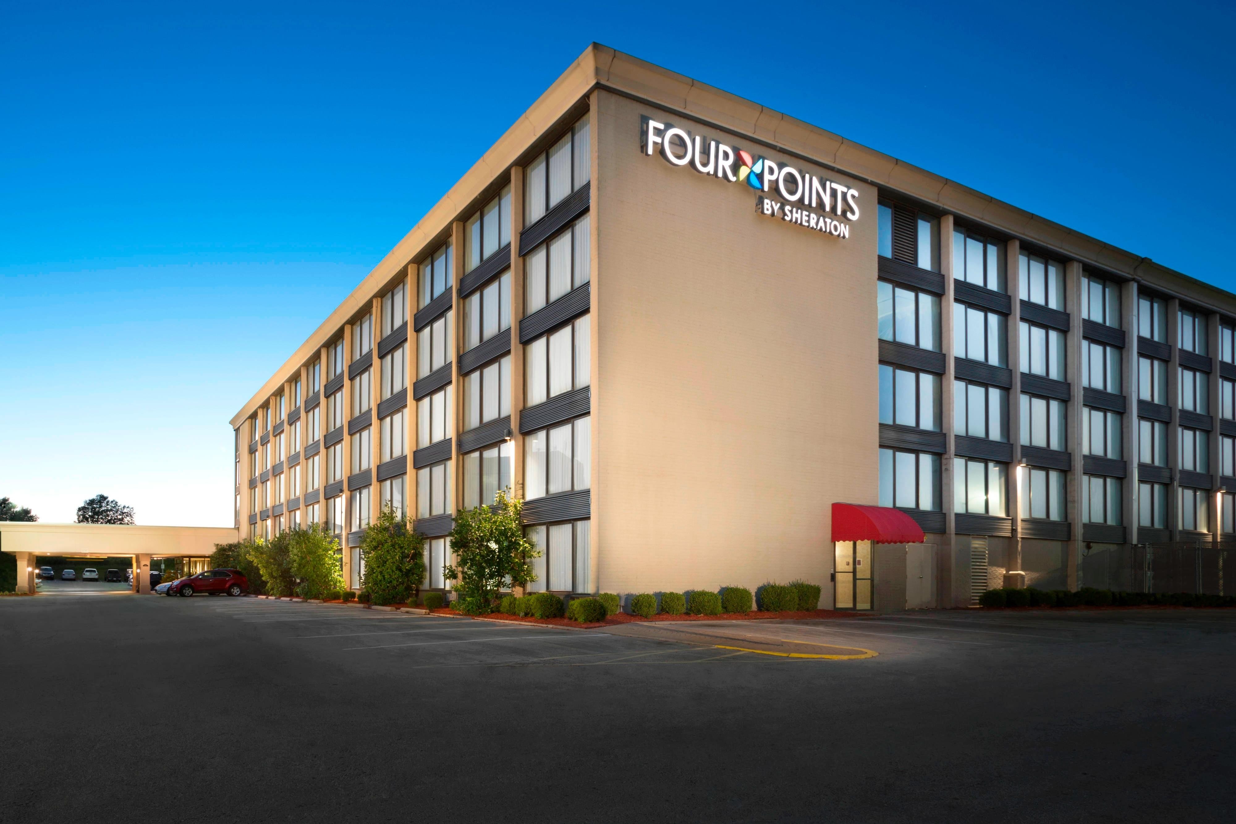 Four Points by Sheraton Kansas City Arpt