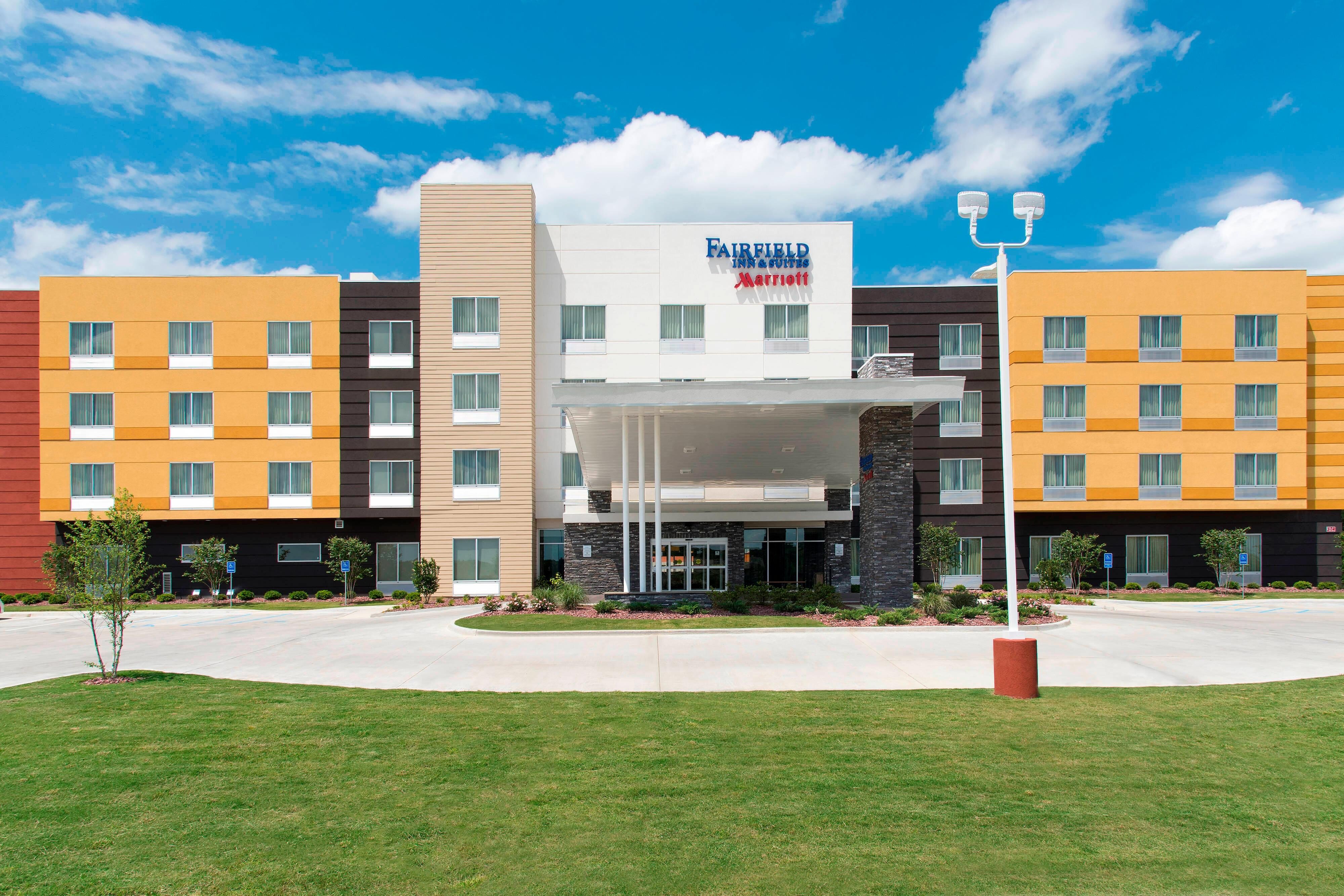 Fairfield Inn & Suites Jackson Clinton
