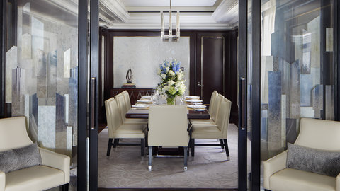 Fifth Avenue Suite Dining Room