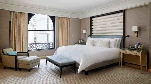 The Peninsula Suite Bedroom