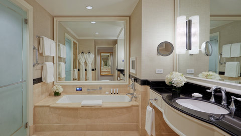 Guest Room Bathroom