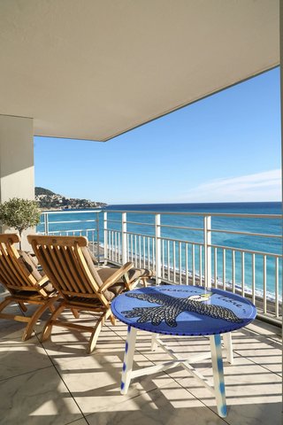 G.Cavalier in the Presidential Suite seaview