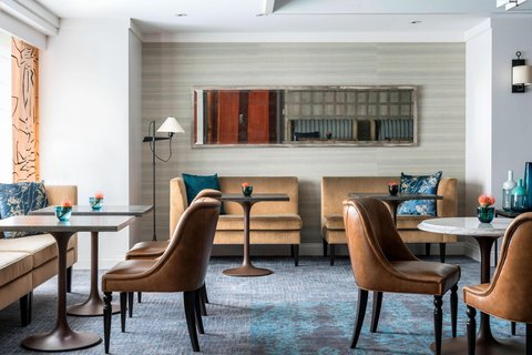Club Lounge Nook