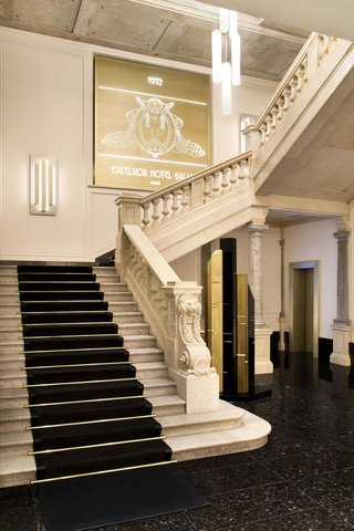 Lobby Staircase