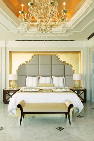 Al Hosen Suite - Bedroom