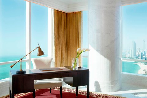 Al Hosen Suite - Bedroom