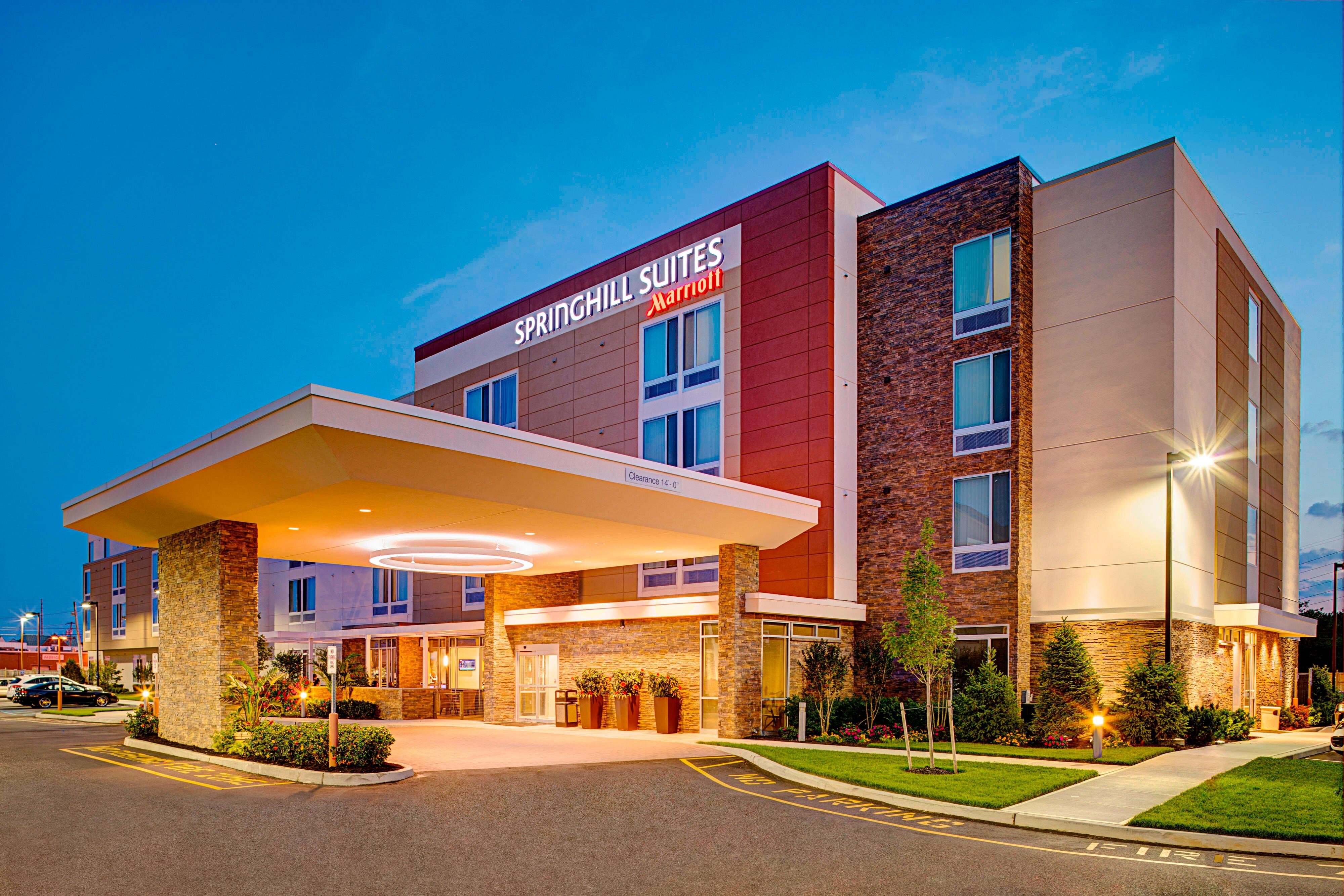 SpringHill Stes Carle Place Garden City