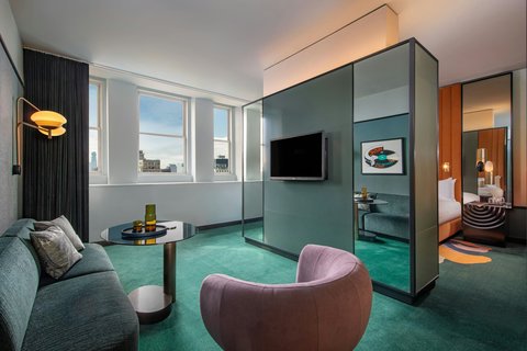 Deluxe Suite -Living Room