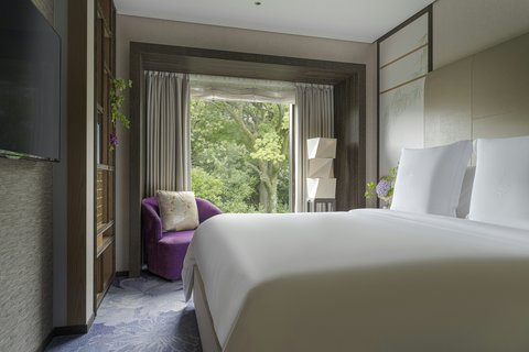 One-Bedroom Heritage Garden Suite