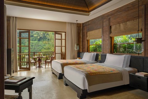 Reserve Suite - Queen/Queen Bedroom