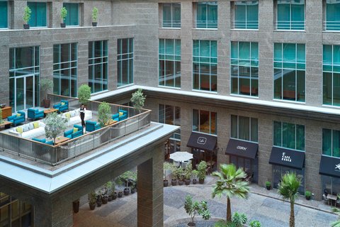 Lobby Lounge - Terrace