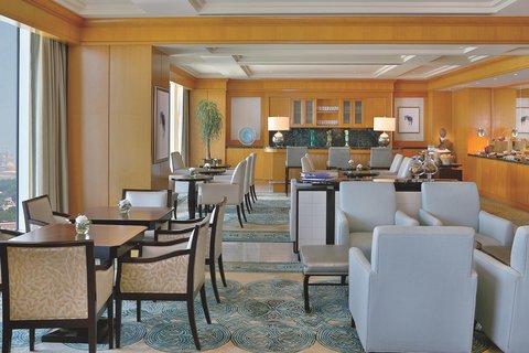 Club Lounge