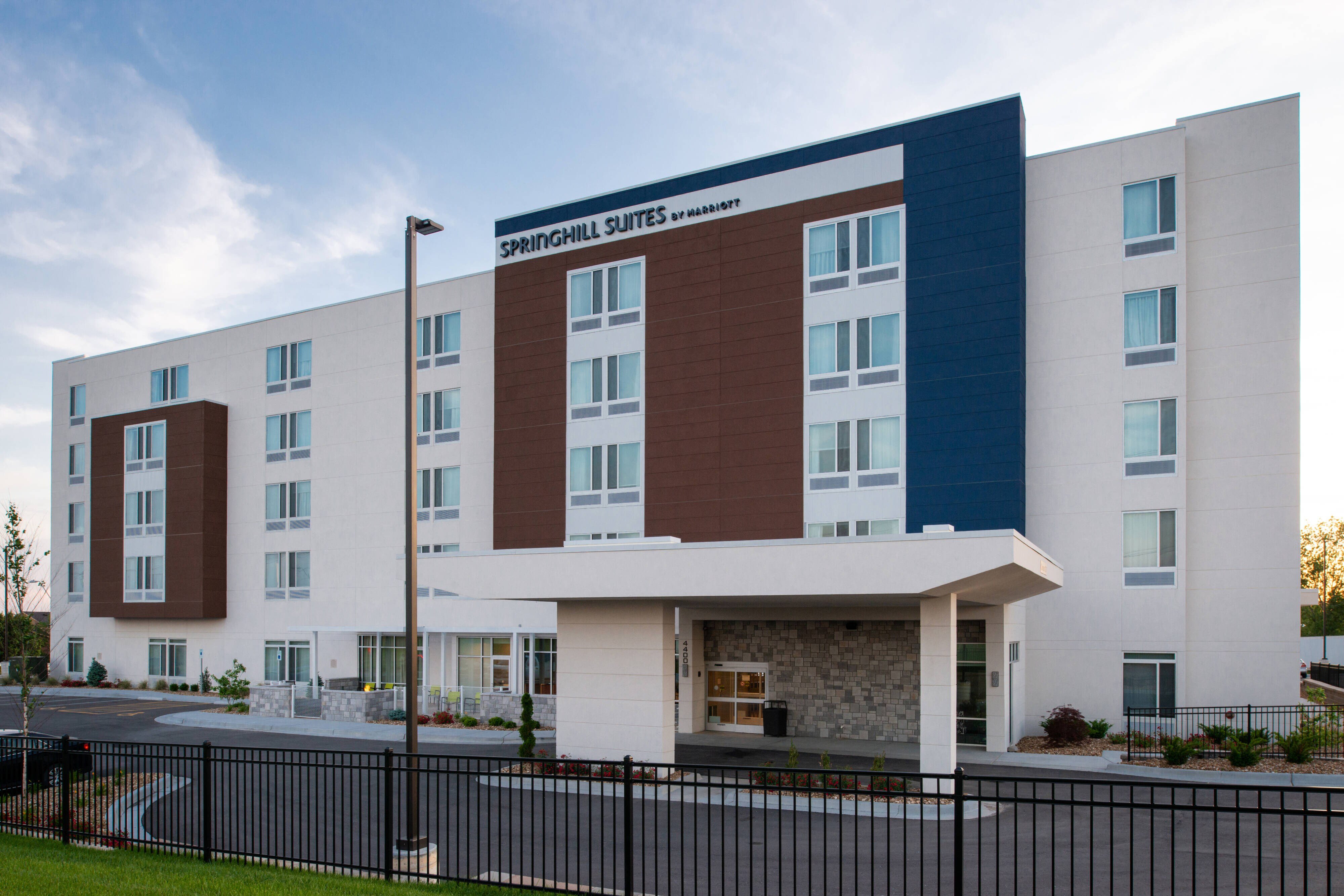SpringHill Suites Kansas City Northwest