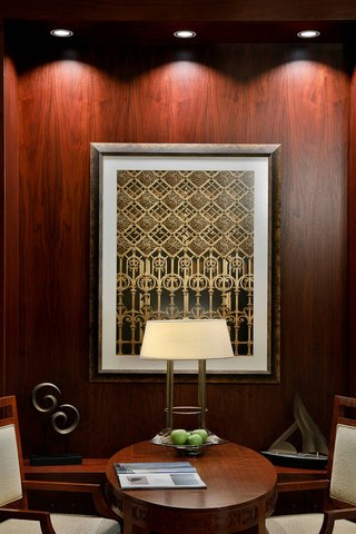 One-Bedroom Ocean Club Suite - Detail