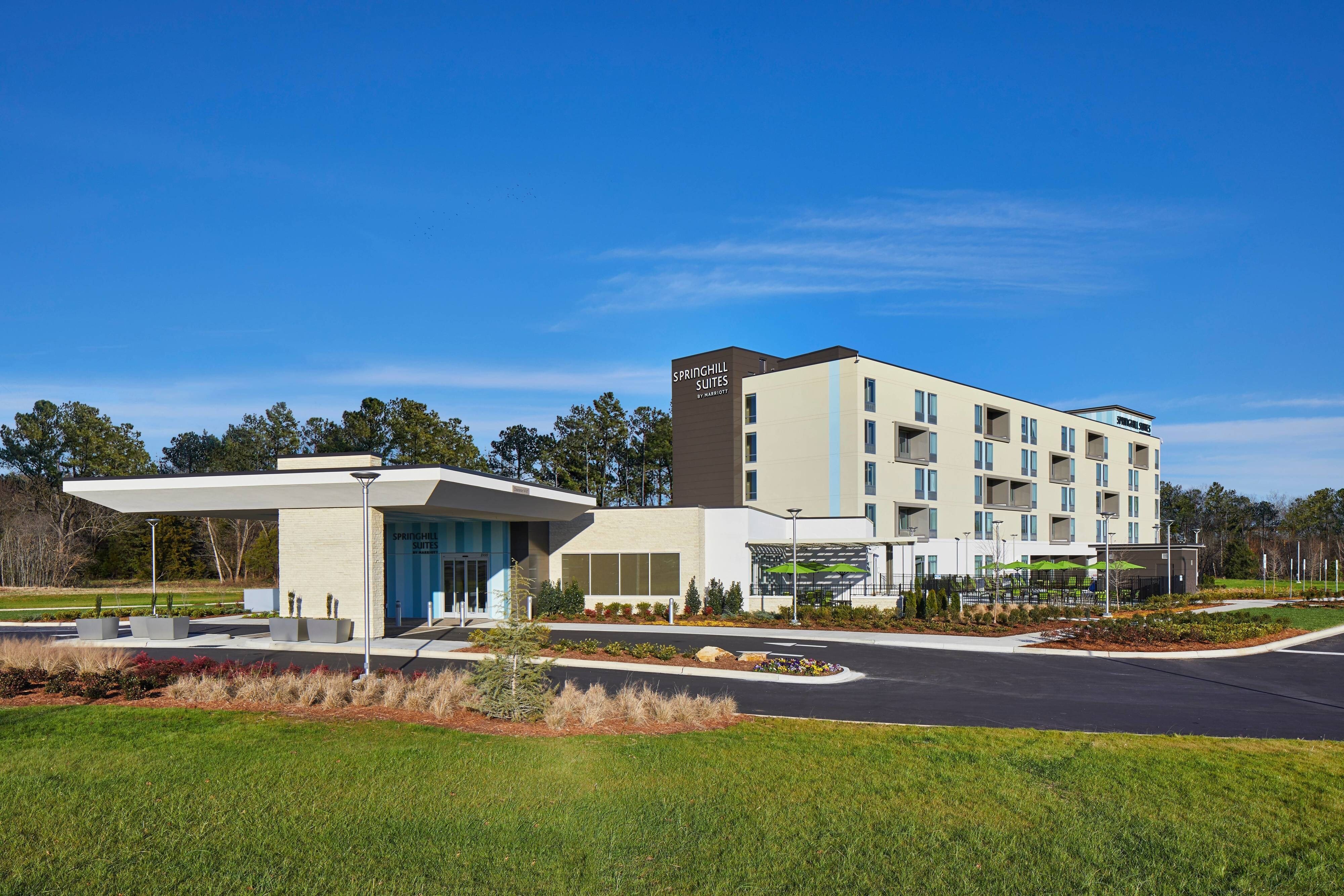 SpringHill Suites Charlotte at Carowinds