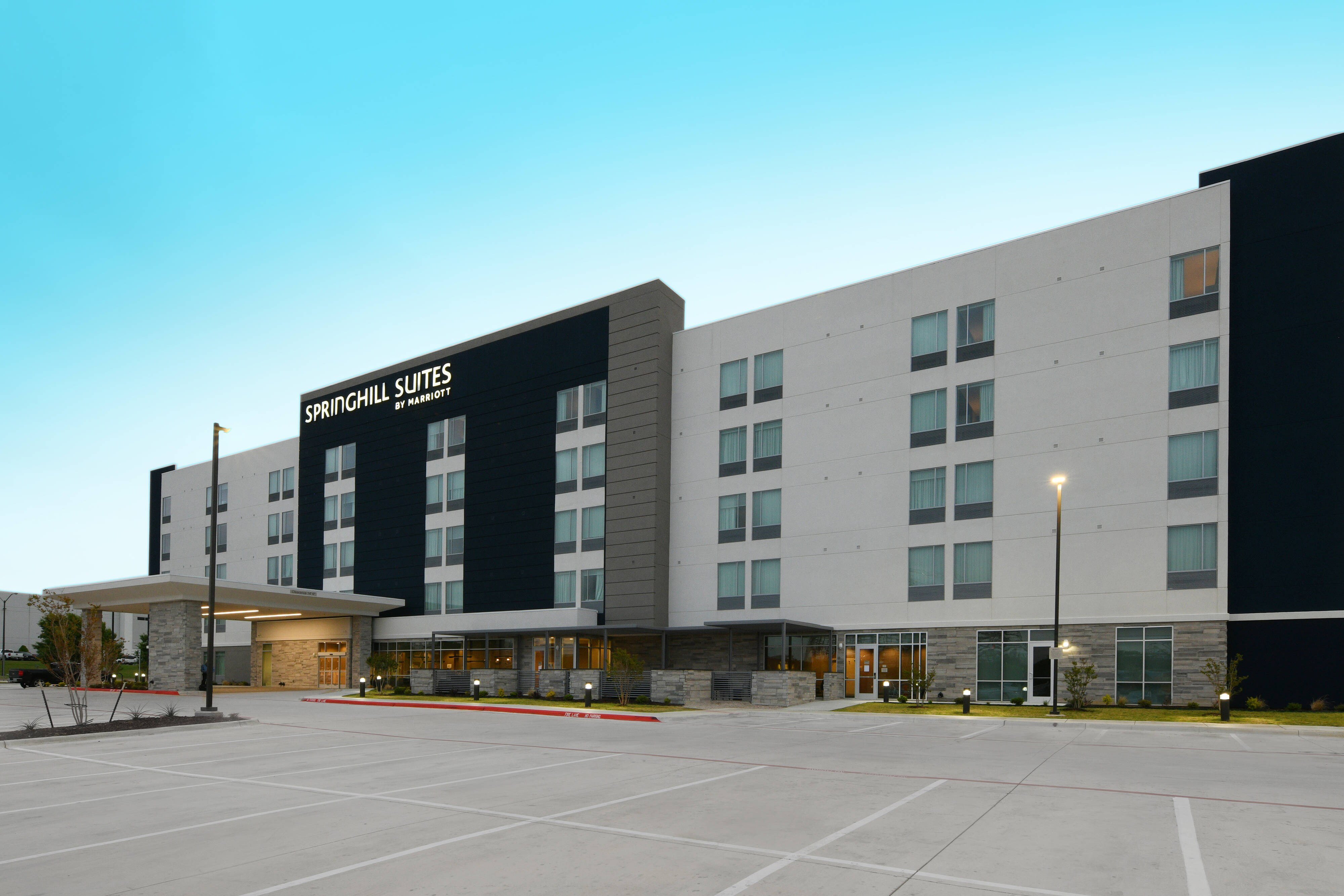 Springhill Suites DFW Airport South