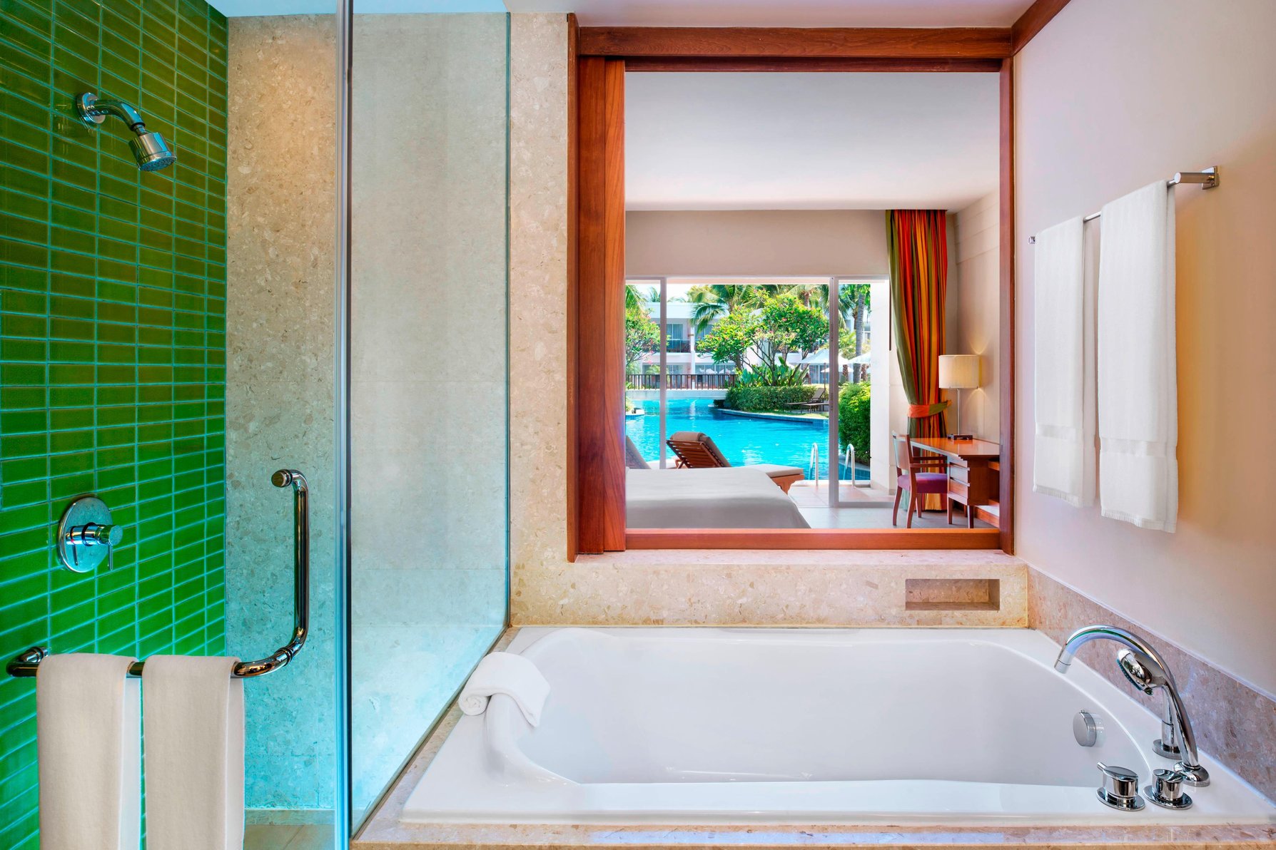 Sheraton Hua Hin Resort & Spa Room Type - Guest room, 1 King, Sofa bed, Poolside view, Large Lagoon access