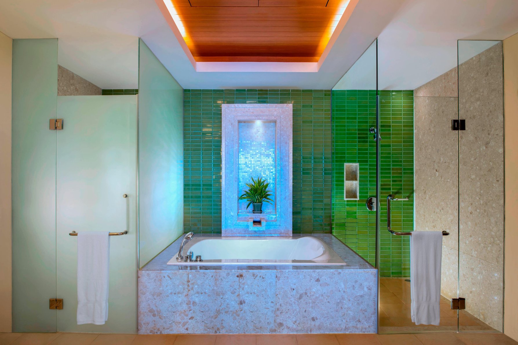 Sheraton Hua Hin Resort & Spa Room Type - Lagoon Access Suite, 1 Bedroom Suite, 1 King, Sofa bed, Poolside view, Large Lagoon access Sheraton Hua Hin Resort & Spa Room Type - Lagoon Access Suite, 1 Bedroom Suite, 1 King, Sofa bed, Poolside view, Large Lagoon access