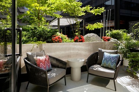 Premier (Terrace) Guestroom - Terrace