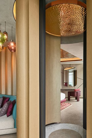 King | Sea Facing | EWOW Suite