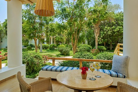 Deluxe Garden View Terrace