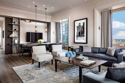 Caroline Astor Suite - Living Area