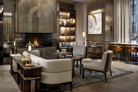 Astor Lounge