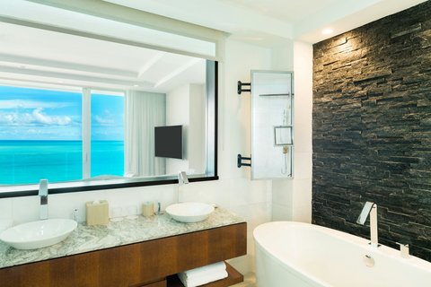 Master Bathroom Residence
