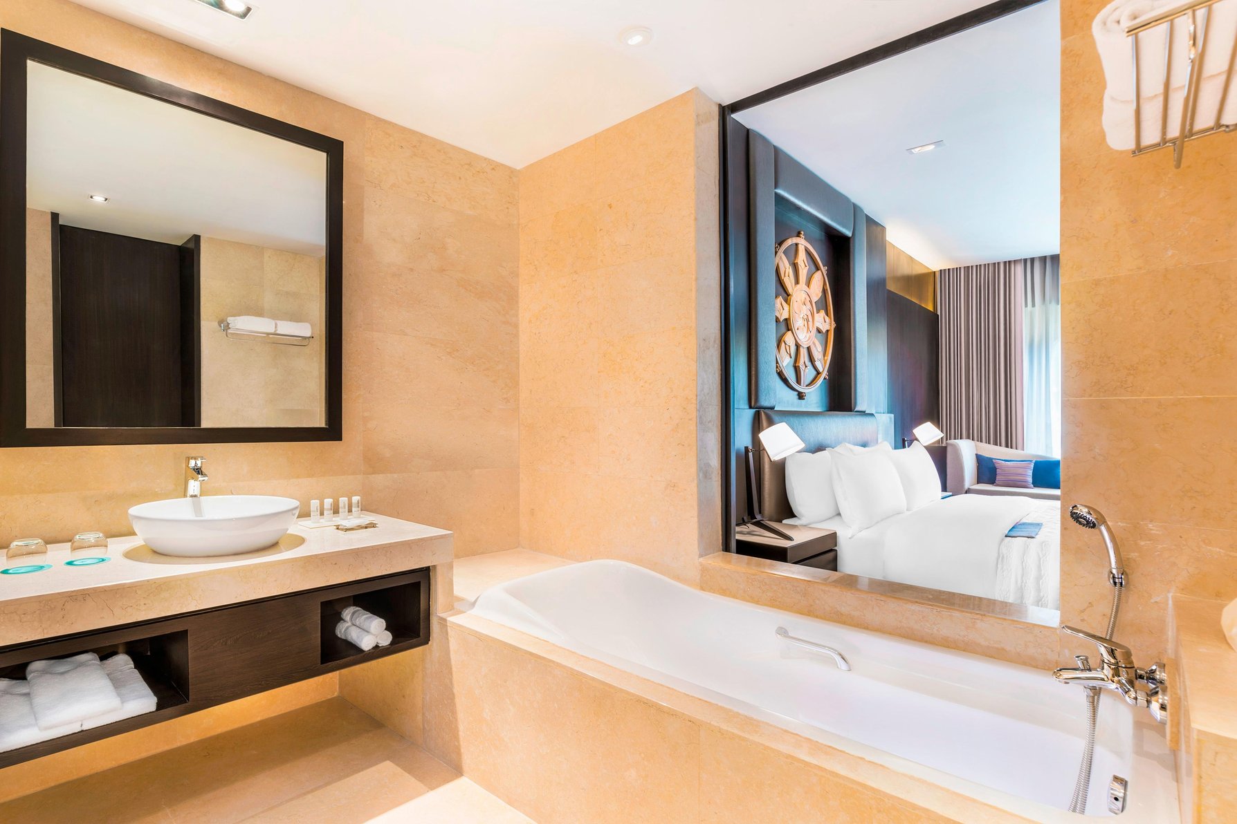 Le Meridien Paro, Riverfront Room Type - Classic Twin, Guest room, 2 Twin, Sofa bed, Mountain view