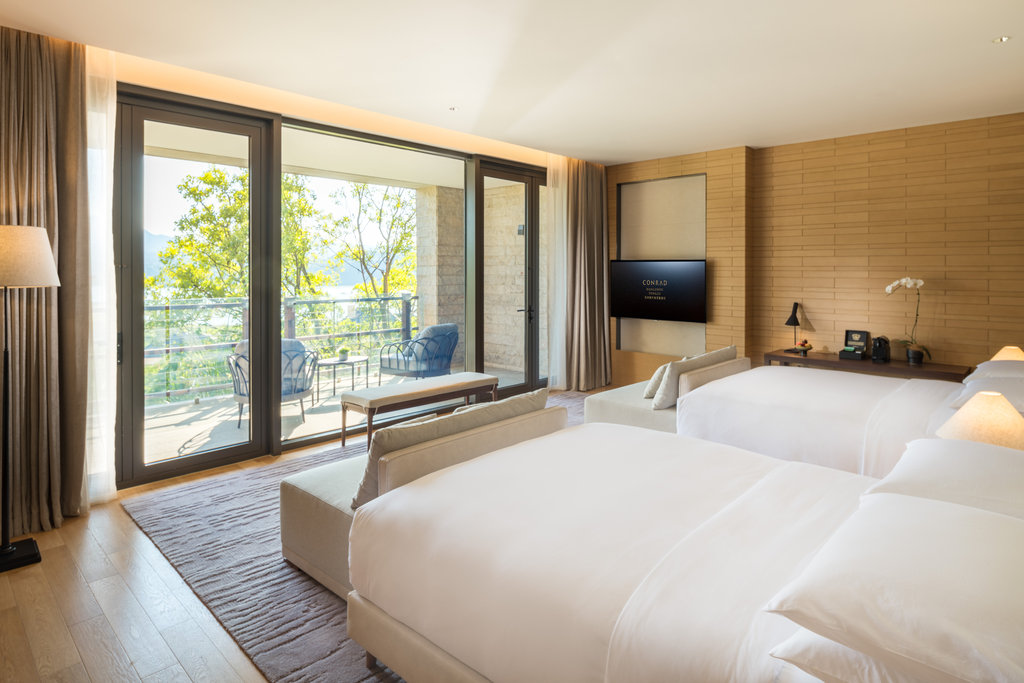 Guest photo
