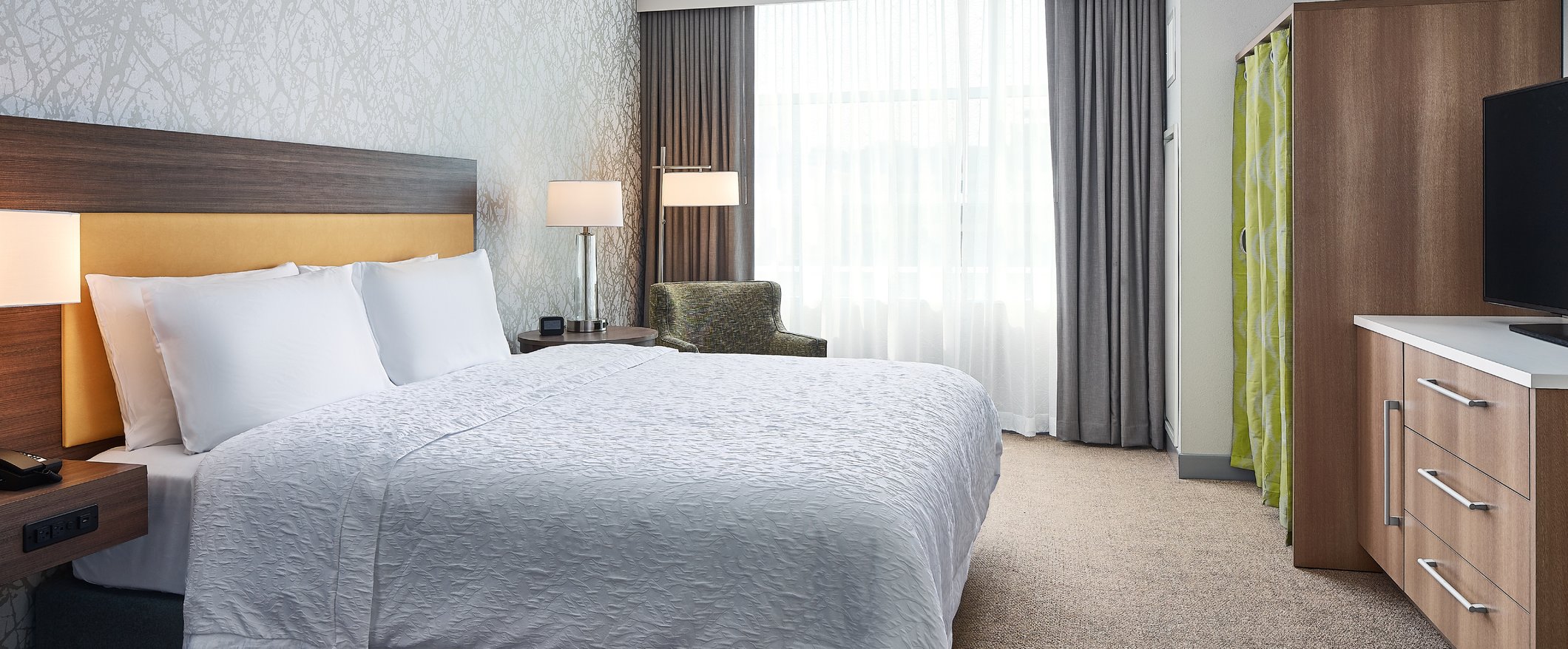 Home2 Suites by Hilton Chicago McCormick Place Room Type - 1KG HEAR ACC 1 BED STE NS