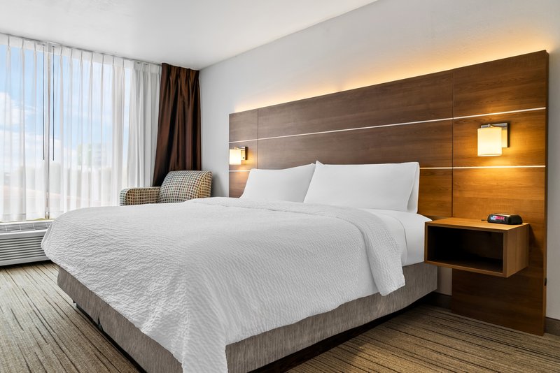 Holiday Inn Express & Suites Marion, OH