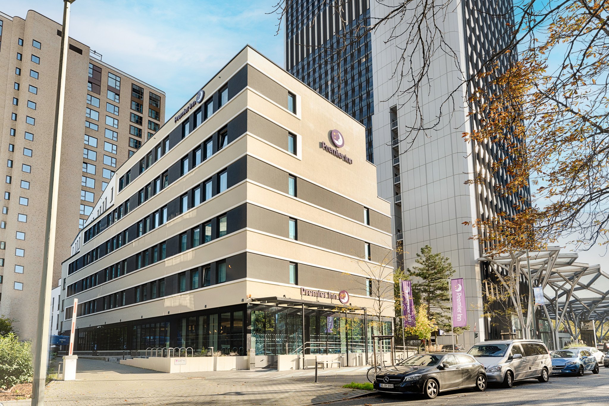 Premier Inn Frankfurt Westend Hotel