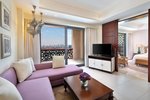 Al Dana Suite, 1 Bedroom Suite, 1 King, Creek view, Balcony