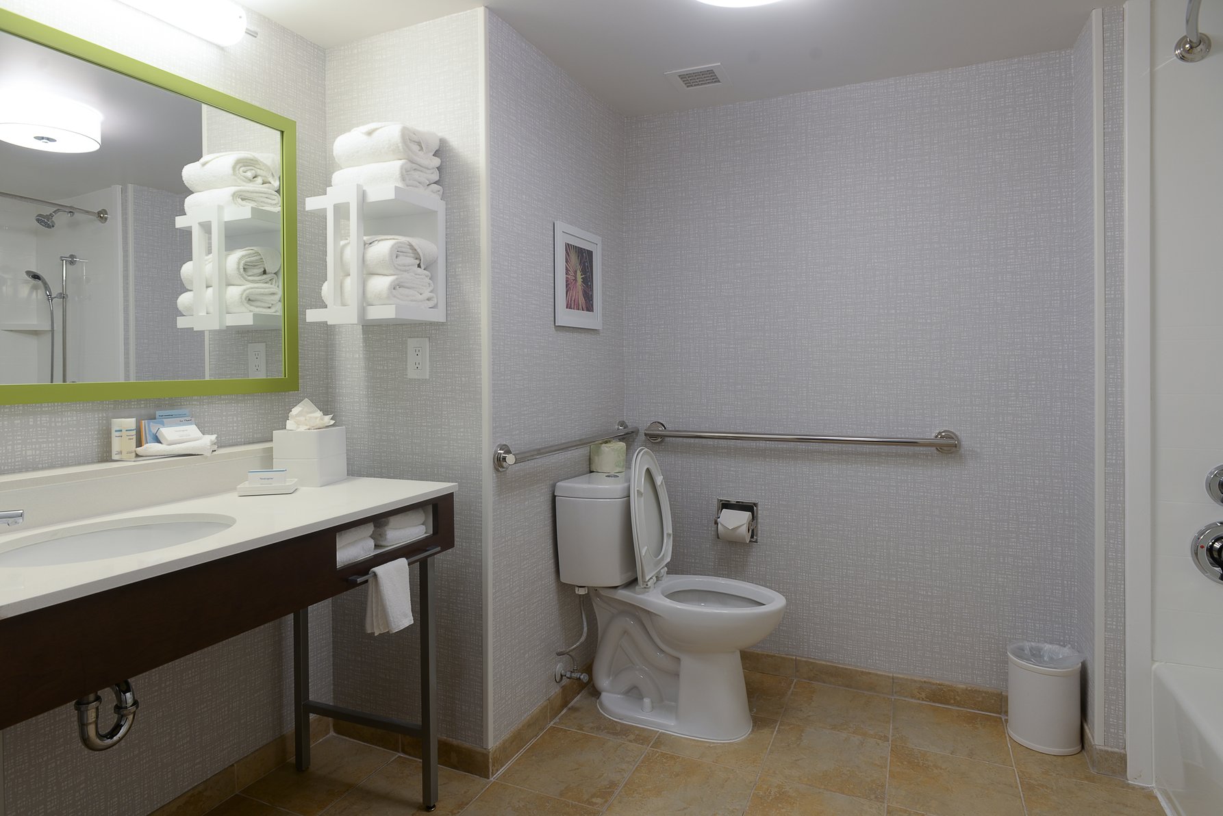 Hampton Inn & Suites Atlanta Six Flags Room Type - 2DBL MOB HEAR ACC W TUB NS