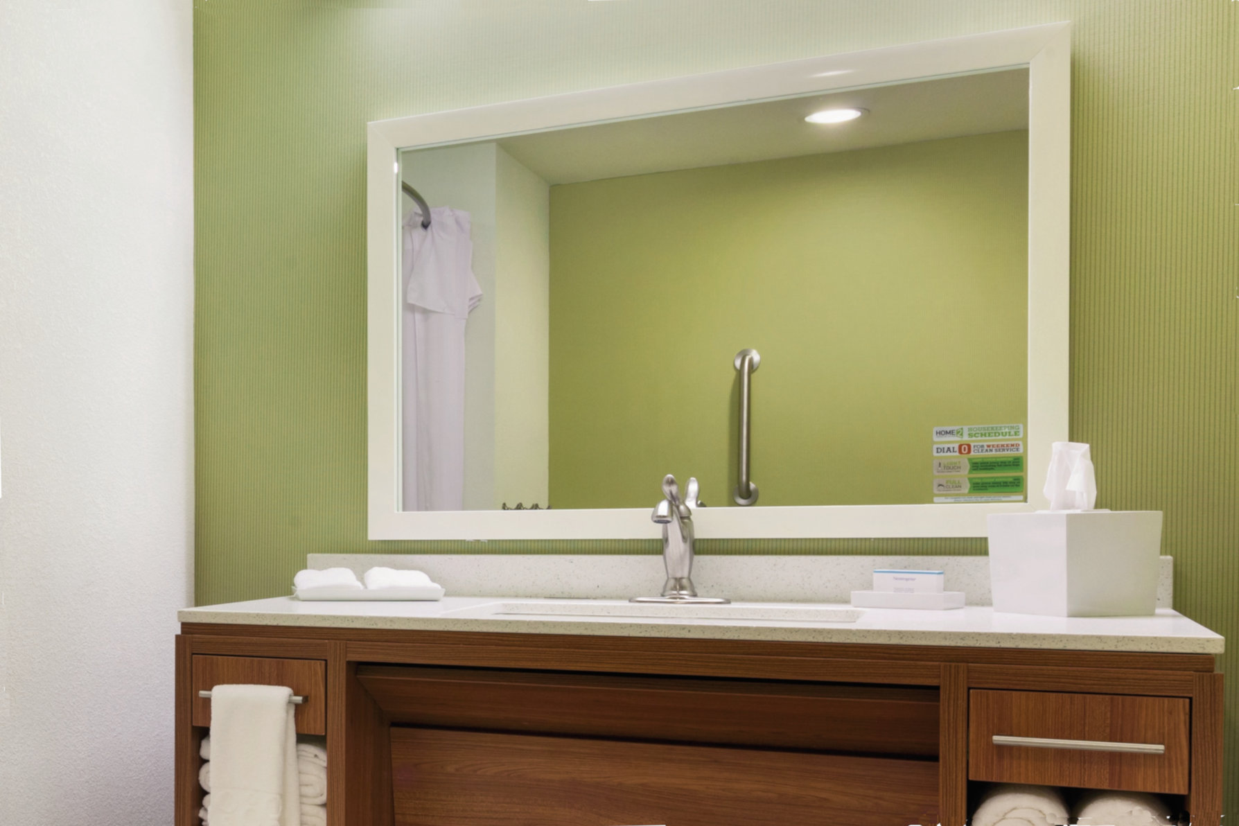 Home2 Suites by Hilton College Station Room Type - 1 KNG NS W  ROLL IN SHOWER