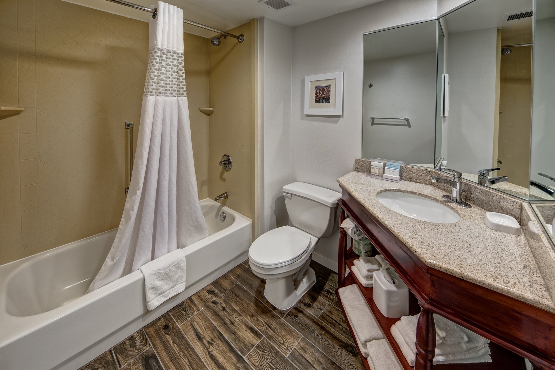 Hampton Inn Concord/Kannapolis Room Type - QUEEN QUEEN NONSMOKING