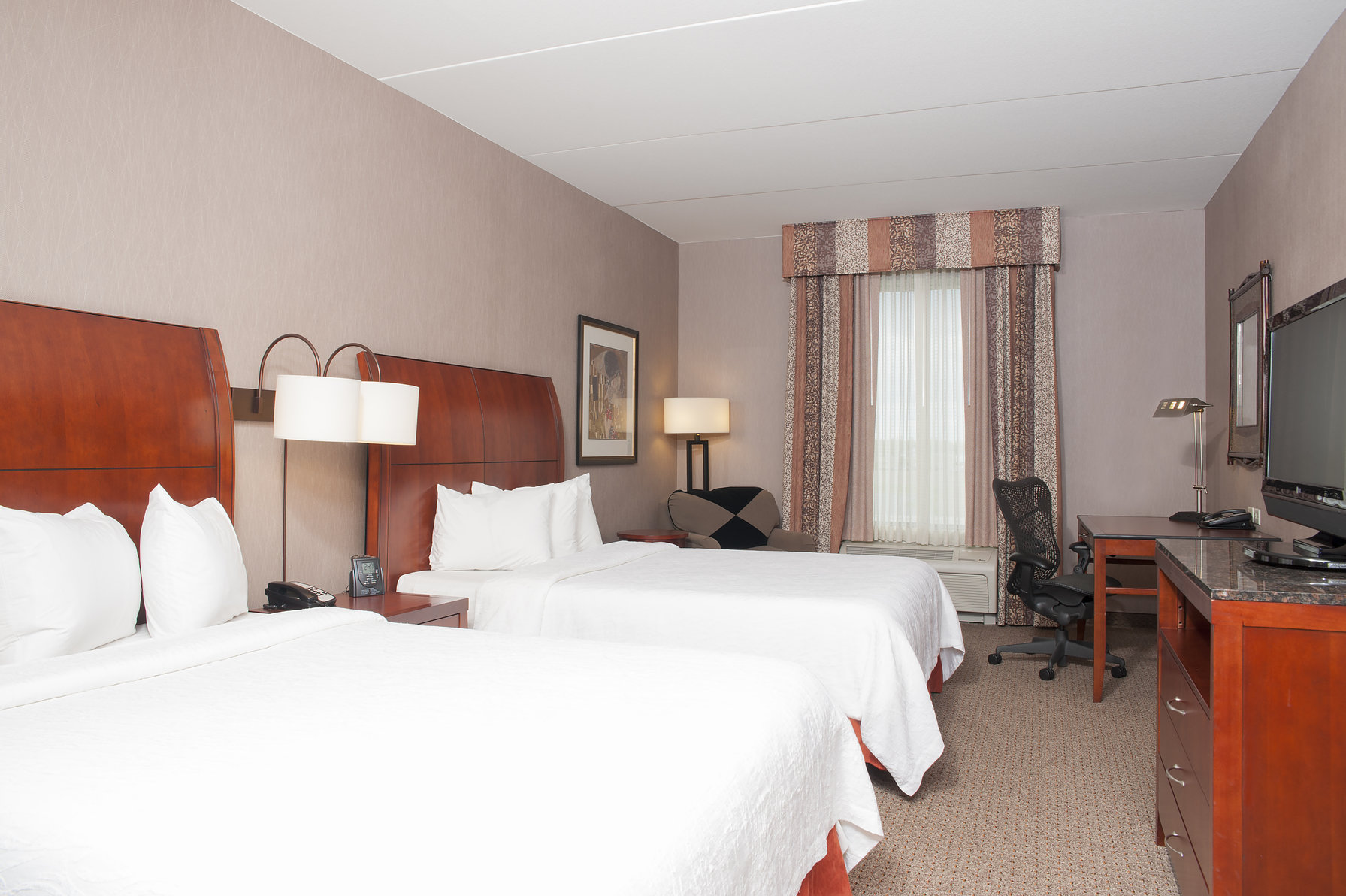 Hilton Garden Inn Columbus/Edinburgh Room Type - 2 QUEEN BEDS