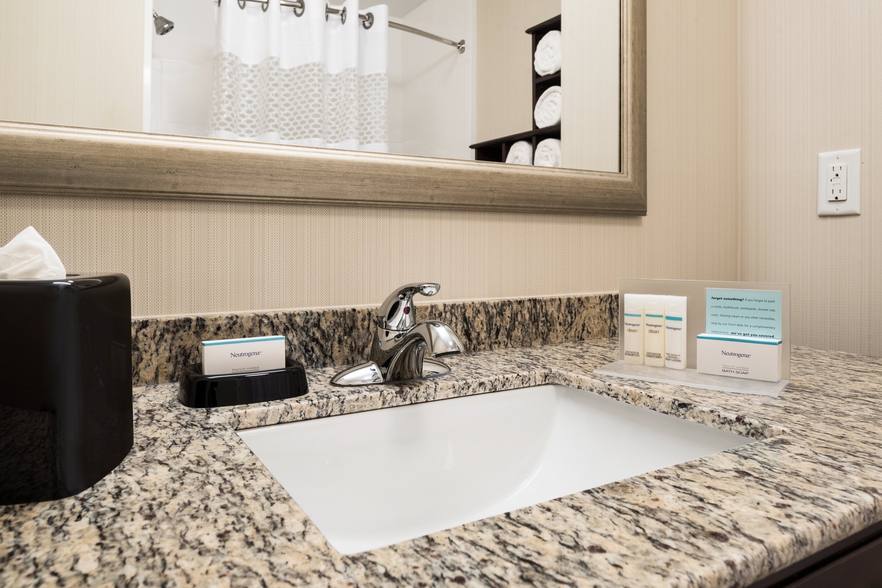 Hampton Inn & Suites by Hilton Corpus Christi Room Type - 1 KNG HEARING ACC NOSMOK
