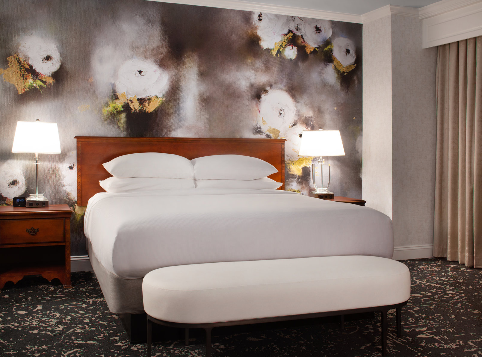 Hilton Atlanta Marietta Hotel & Conference Center Room Type - 1 KING JR SUITE PURE WELL